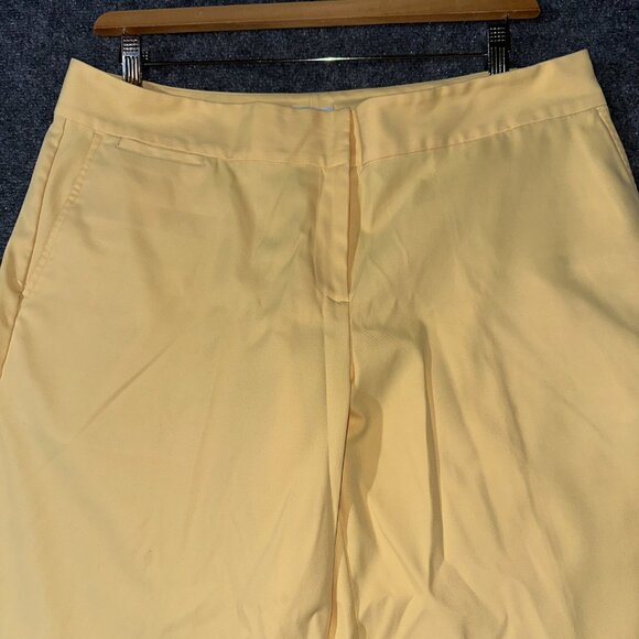 Izod XFG Shorts Womens 14 Yellow Stretch Bermuda Pockets Golf Pockets - Picture 3 of 7